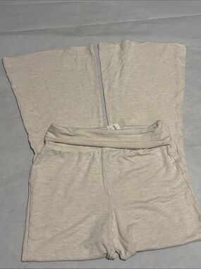 Aerie Womens NWT “Gotta Jet” cream Flare Ribbed Pants Size medium High Waist NWT